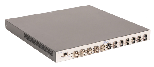 Hardware Attitude - Switch EMC DS-24M2 Fibre Channel 24 Ports 2 Gbits